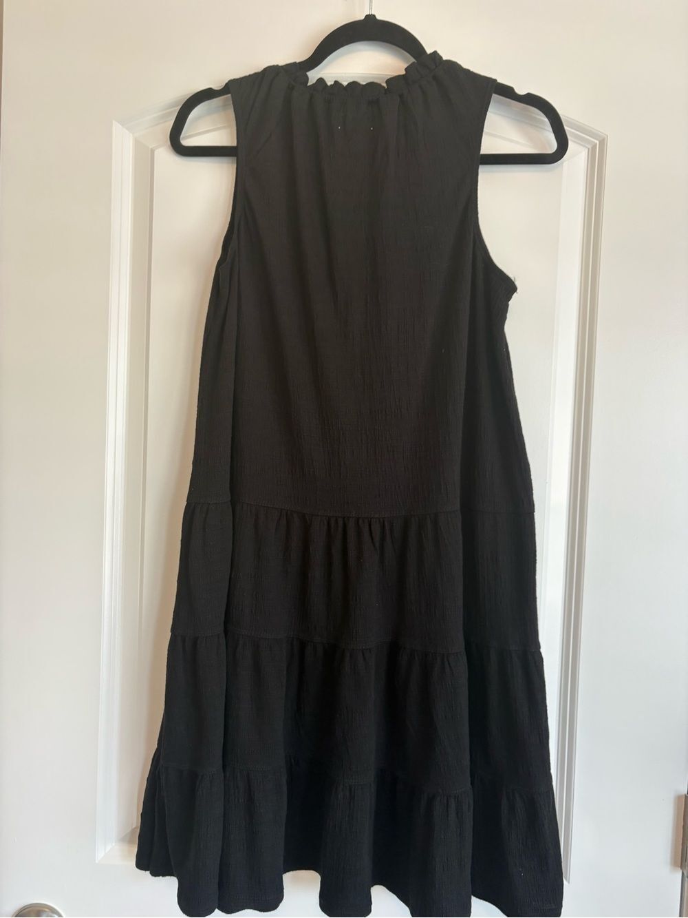 Max Studio Black Sleeveless Tiered Midi Dress - Picture 3 of 3